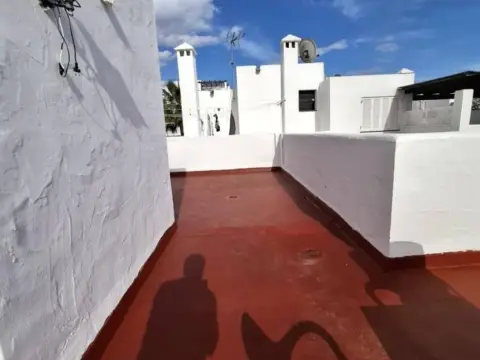 Dúplex en calle Urbanizacion Atalaya Golf