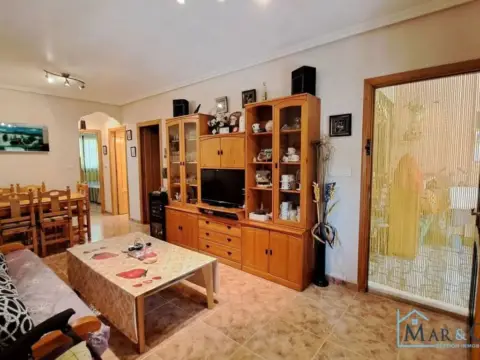 Casa adosada en Las Lomas del Rame