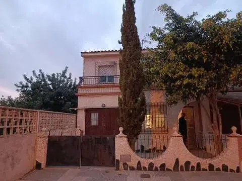 Casa adosada en Cartagena