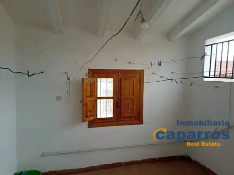 Casa adosada en Uleila del Campo