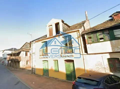 Chalet en San Miguel de las Dueñas