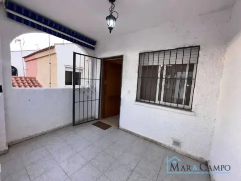 Casa adosada en Las Lomas del Rame