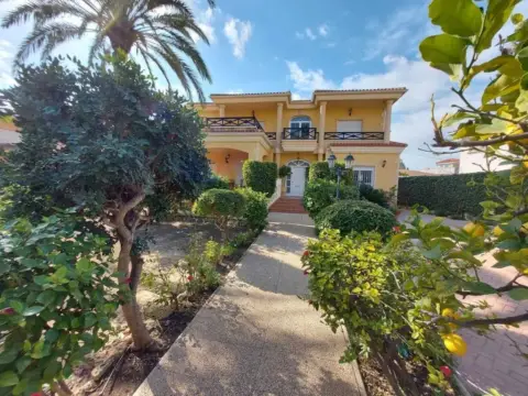 Chalet en Carrer José Antón Agulló