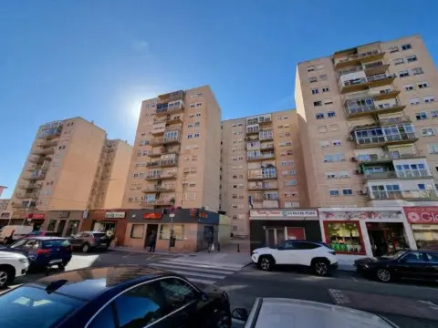 Garaje en calle de Felipe Solano Antelo