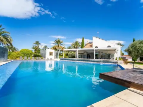 Chalet en Matola-La Foia-Las Bayas-La Marina