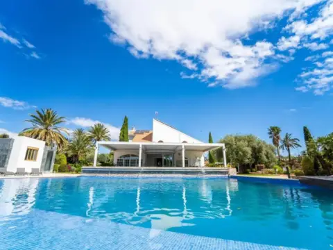 Chalet en Matola-La Foia-Las Bayas-La Marina