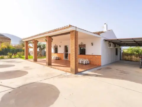 Chalet en Alhaurín el Grande