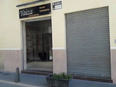 Local comercial en calle Mayor, 4