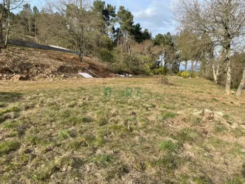 Terreno en A Carretera