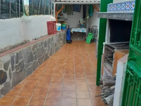 Casa adosada en Rubite