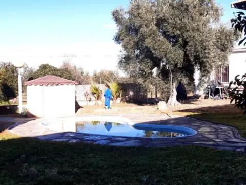 Chalet en Zalamea de La Serena