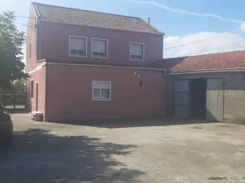Chalet en calle Camino de Xinzo, 34