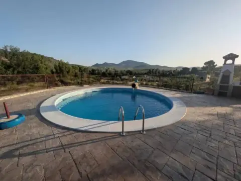 Casa rústica en Alcaudete