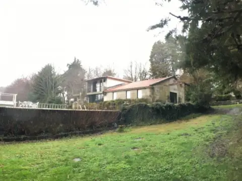 Casa en Cerdedo-Cotobade