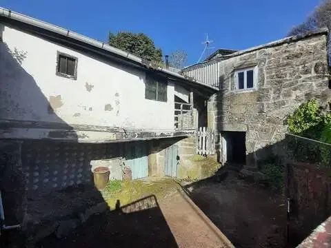 Chalet en A Torre (Porqueira)