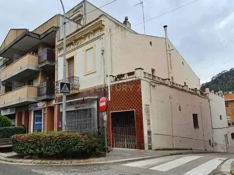 Casa adosada en Carrer Major