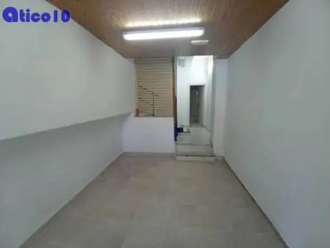 Local comercial en calle del Río Caudal