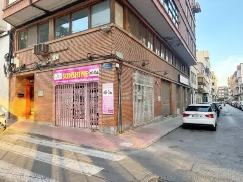 Local comercial en Elda