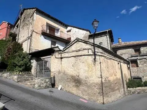 Casa rústica en calle Santiago