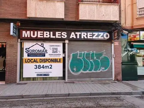 Local comercial en calle Rosario