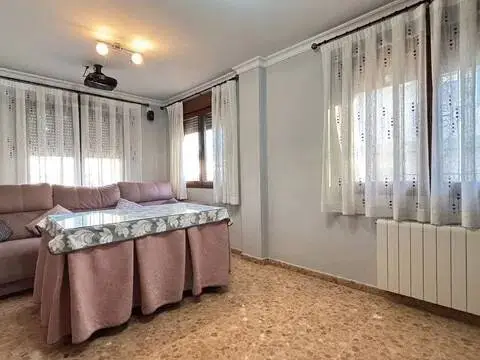 Casa en Huétor Tájar