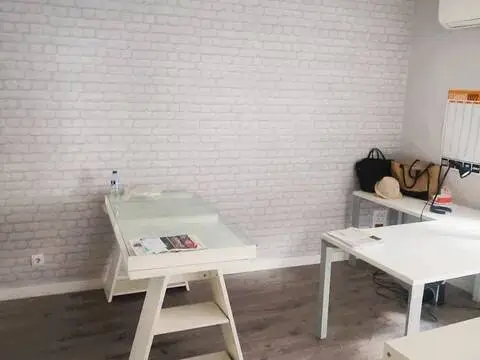 Local comercial en calle de la Manzanera
