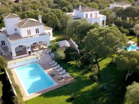 Casa en calle El Paraiso 1