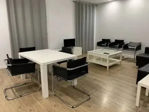 Piso en calle Avenida Juan Carlos I, 9