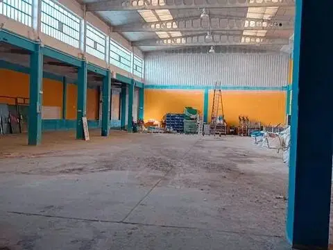 Nave industrial en Gondomar