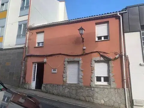 Casa adosada en calle de Alonso López