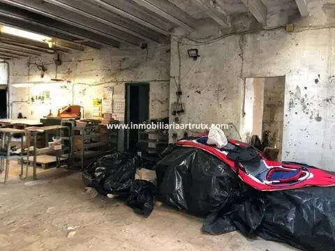 Nave industrial en Ciutadella de Menorca