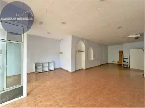 Local comercial en calle Fuensanta