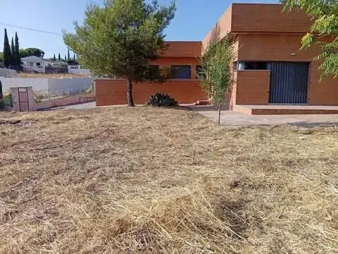 Chalet en Urbanización Urtajo
