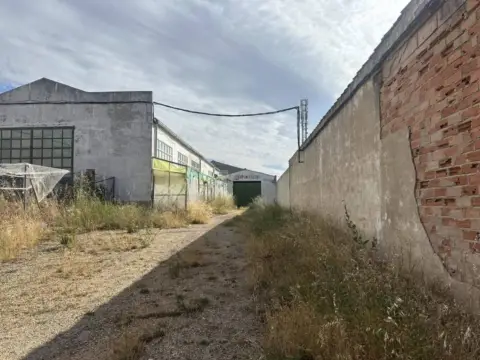Nave industrial en Zona calle Eduardo Saavedra-Ronda Eloy Sanz Villa