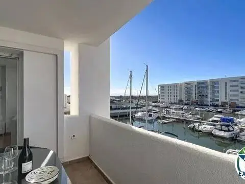 Piso en Plaça del Port Joan