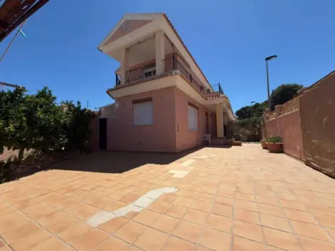 Casa en Núcleo Urbano