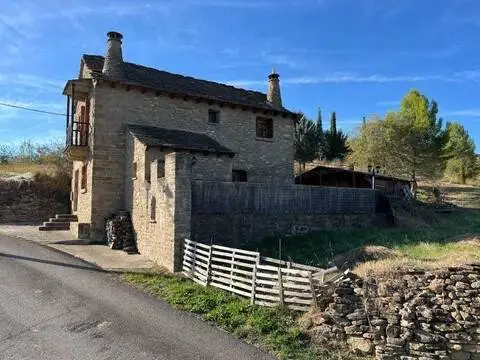 Casa rústica en calle Baja