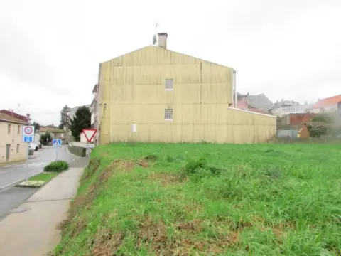 Terreno en Rúa Outeiro