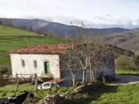 Casa rústica en Karrantza Harana