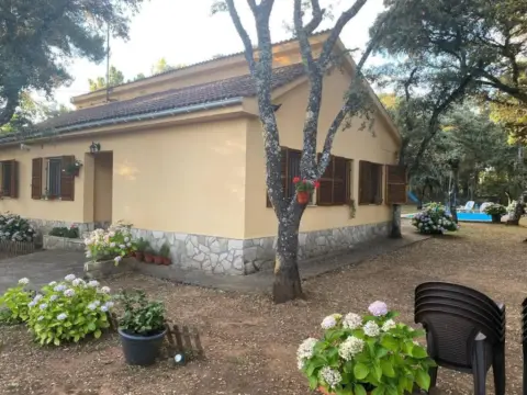 Casa rústica en Cueto