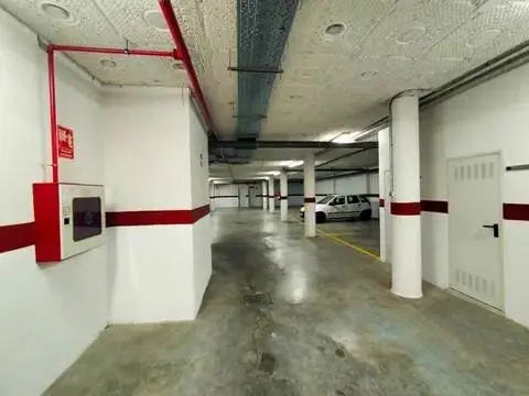 Garaje en Zona Avenida de Juan Diego