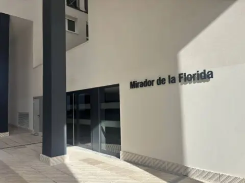 Piso en calle de Bermudo I 'El Diácono'