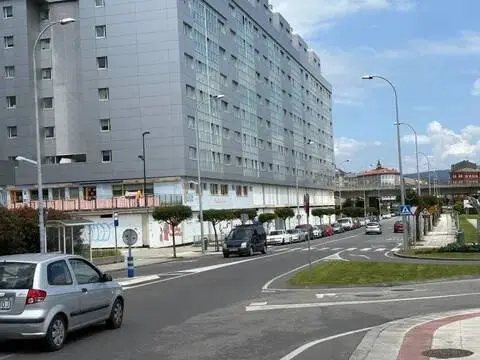 Local comercial en calle La Guardia