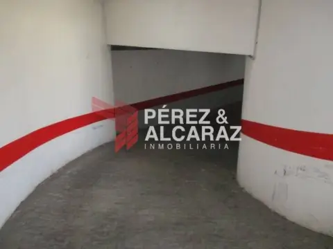 Garaje en Avenida de la República Dominicana, 20