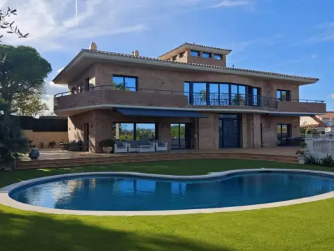 Casa – Vilanova i la Geltrú