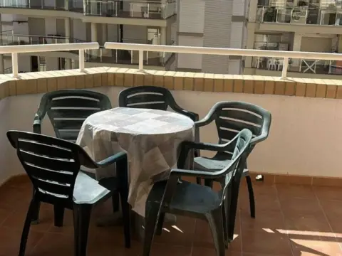 Piso en calle Amplaries, 25