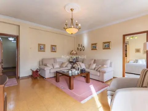 Chalet en Vilaboa