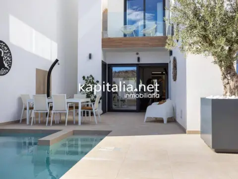 Casa en Benijófar