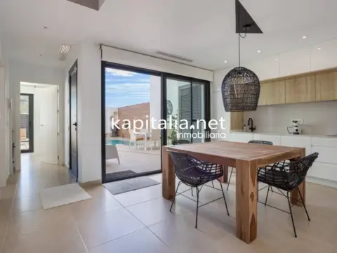 Casa en Benijófar