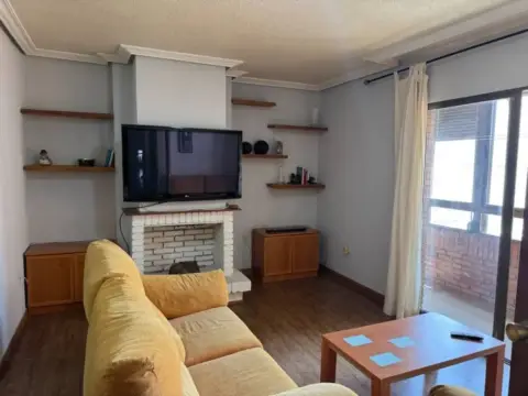 Piso en Avenida de la Libertad